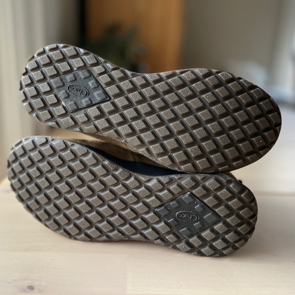 Chaco Women's Borealis Ledge Waterproof Boot - Picture 2 of 7